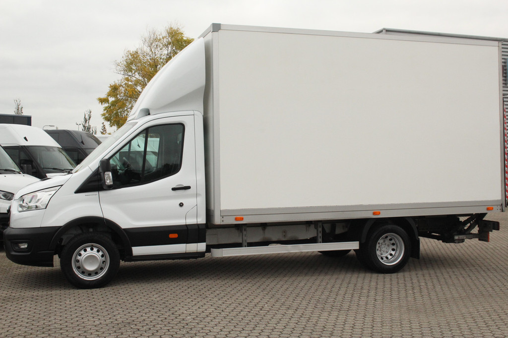 Ford Transit 350 2.0TDCI 170pk L4H1 RWD Bakwagen | DHollandia Laadklep 750kg | Camera | Cruise | Lease 466,- p/m 18