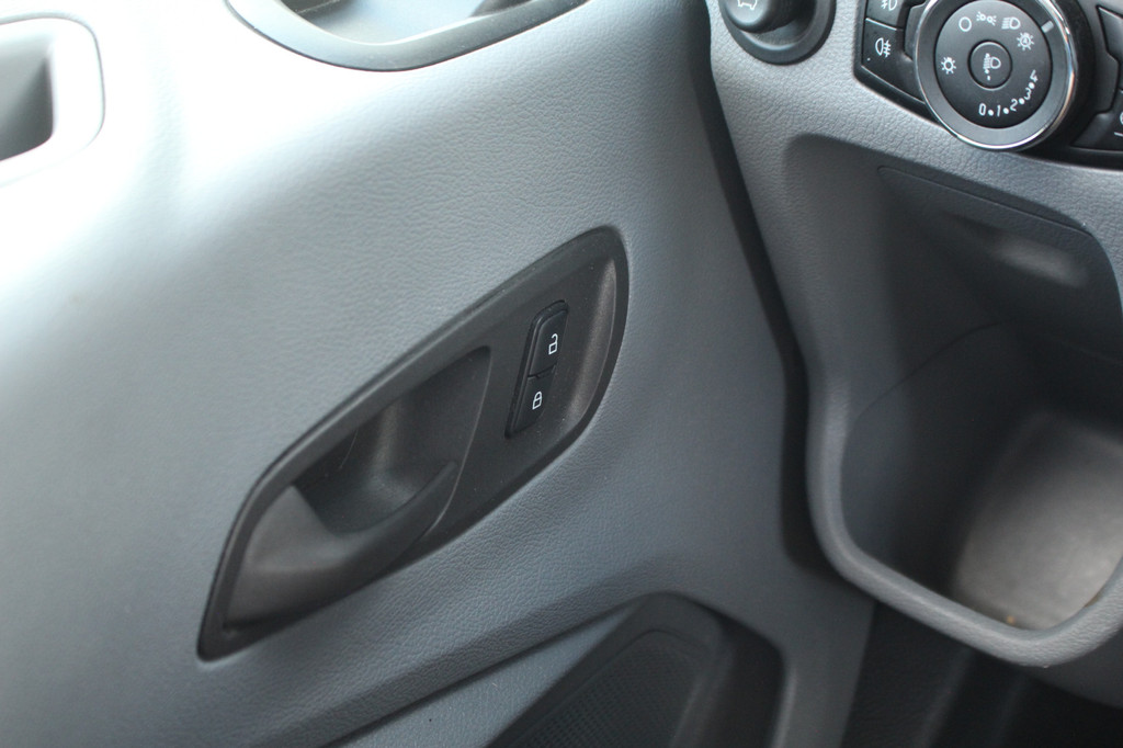 Ford Transit 350 2.0TDCI 170pk L4H3 Trend | Camera | Cruise | Stoelverw. | Lease 278,- p/m 19