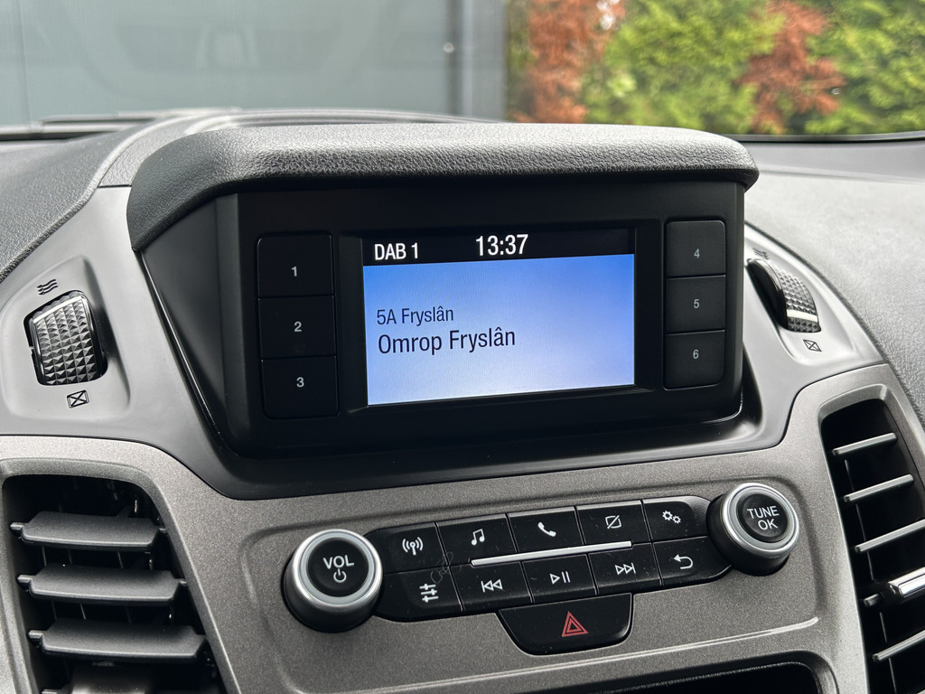 Ford Transit Connect 1.0 Ecoboost 100 PK BENZINE / BPM VRIJ !! / 28.029 KM !! / AIRCO / CRUISE / 3-ZITS / BLUETOOTH / PDC 13