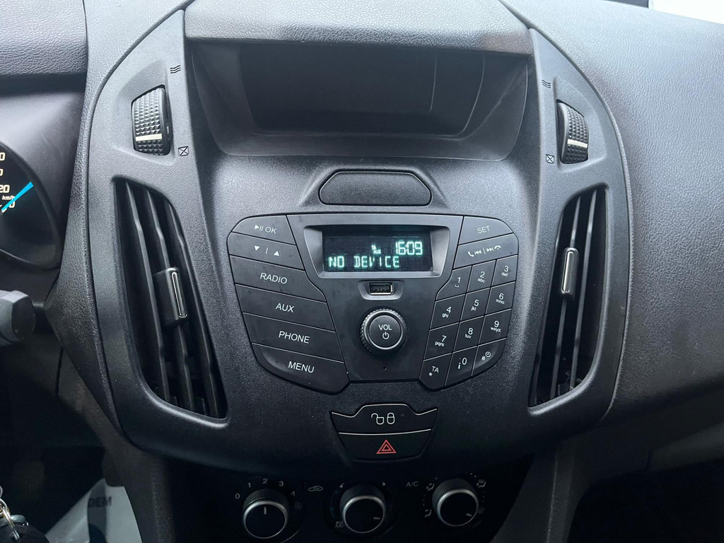 Ford Transit Connect 1.0 Ecoboost L1 Trend *MARGE* / Benzine / Distributriem vervangen / Trekhaak 11