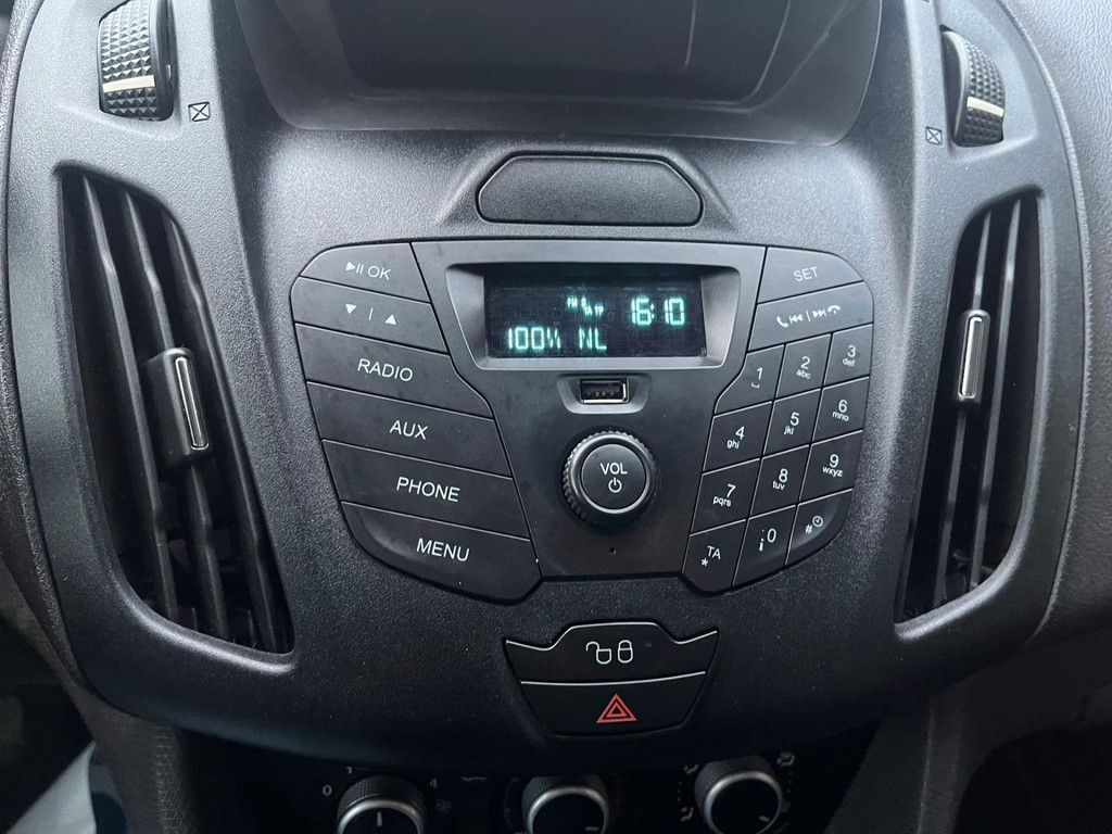 Ford Transit Connect 1.0 Ecoboost L1 Trend *MARGE* / Benzine / Distributriem vervangen / Trekhaak 14