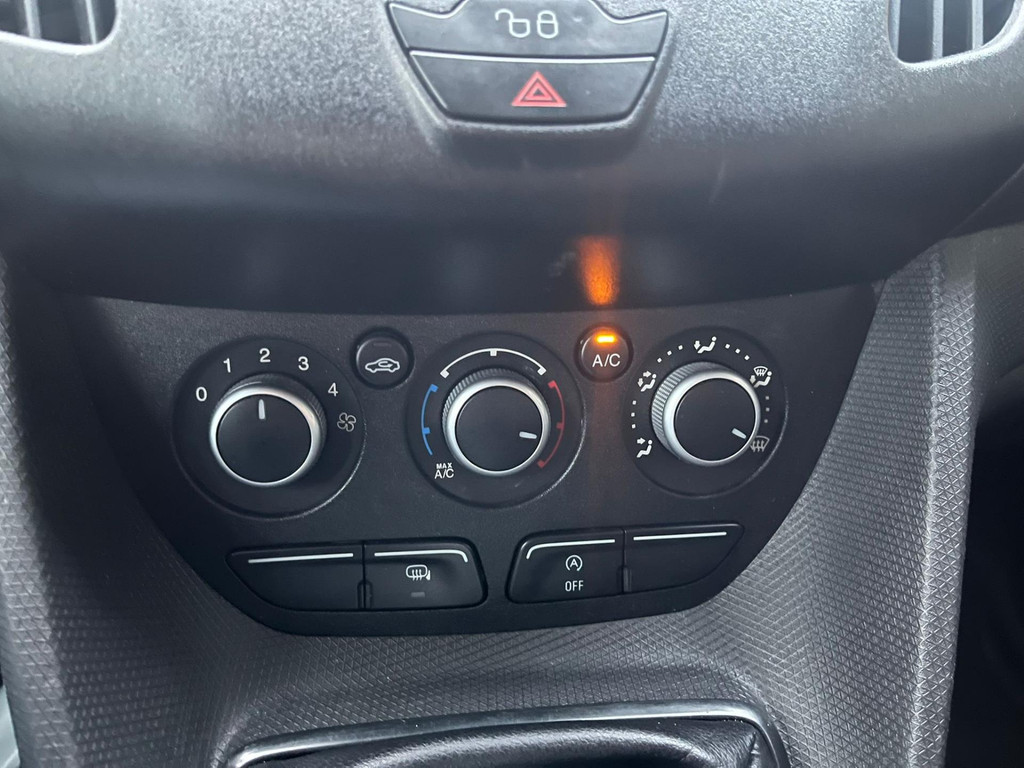 Ford Transit Connect 1.0 Ecoboost L1 Trend *MARGE* / Benzine / Distributriem vervangen / Trekhaak 15