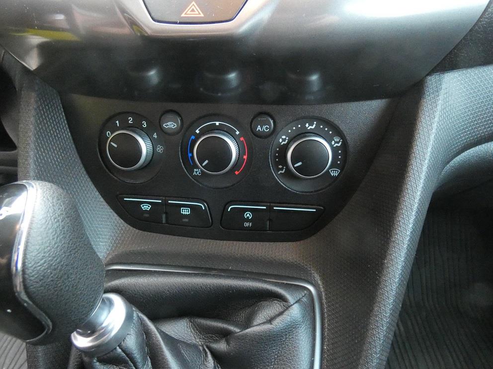 Ford Transit Connect 1.0 Ecoboost L2 Trend* airco* camera* 9