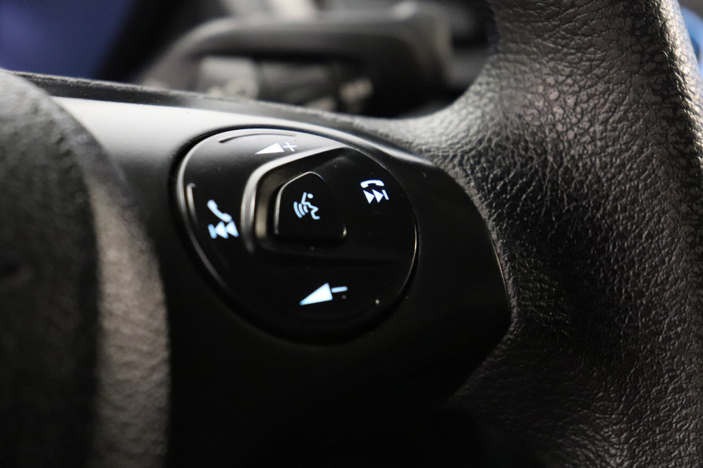 Ford Transit Connect 1.5 EcoBlue 100PK - EURO 6 - Airco - Trekhaak - ⬠9.950,- Excl. 15