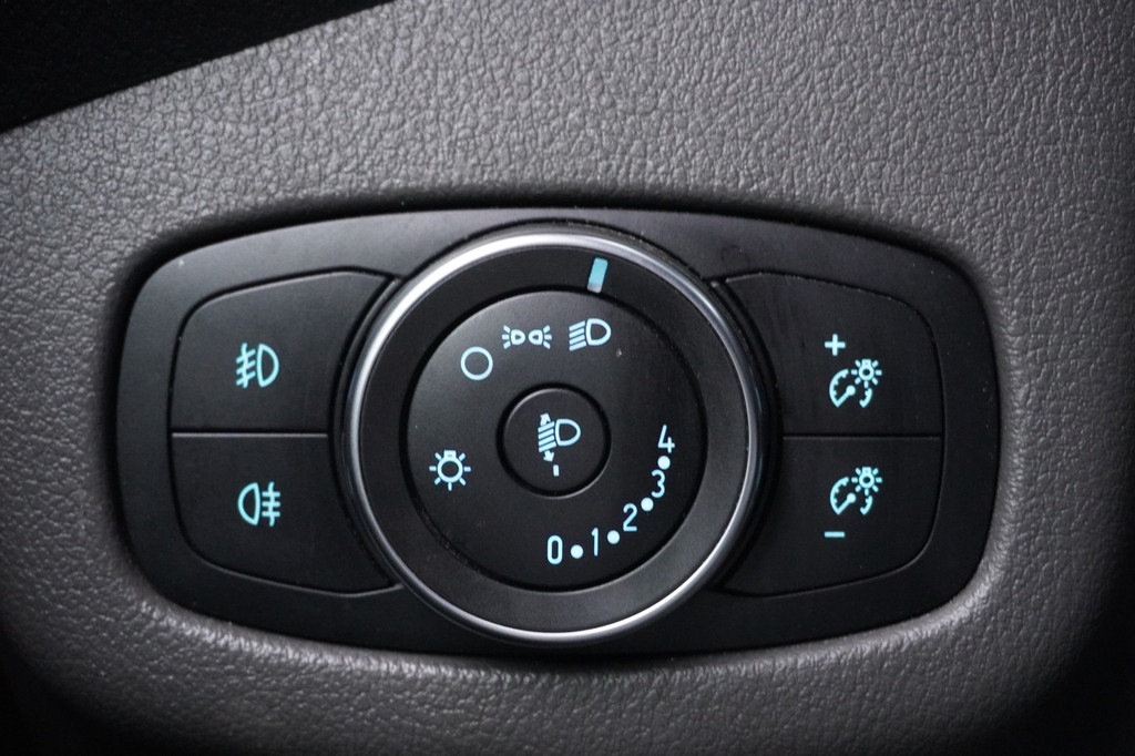 Ford Transit Connect 1.5 EcoBlue 100PK Automaat EURO 6 - Airco - Cruise - â¬13.900,- Excl. 16