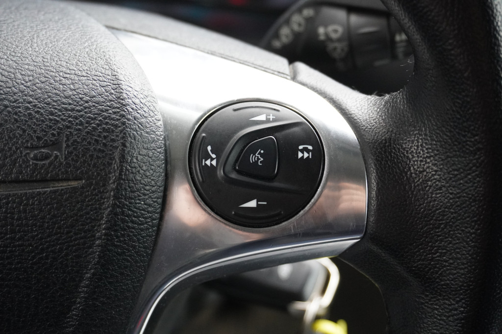 Ford Transit Connect 1.5 EcoBlue 100PK Automaat EURO 6 - Airco - Navi - Cruise - Camera - â¬11.950,- Excl. 17