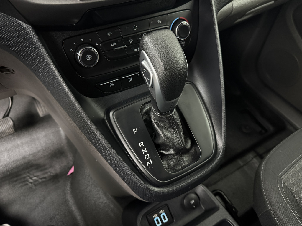 Ford Transit Connect 1.5 EcoBlue 100PK Automaat | Euro 6 | Navigatie | Airco | Cruise 16