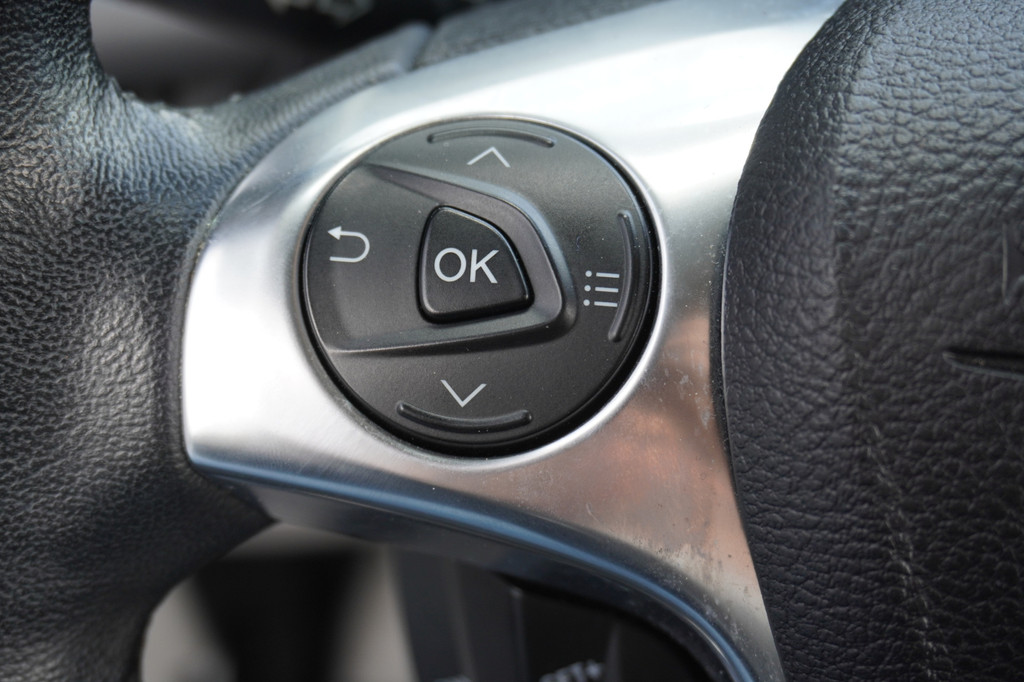 Ford Transit Connect 1.5 EcoBlue 100PK EURO 6 - Airco - Navi - Cruise - €9.900,- Excl. 14