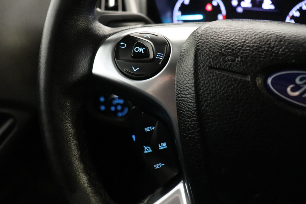 Ford Transit Connect 1.5 EcoBlue 100PK L2 - EURO 6 - Airco - Cruise - Trekhaak - €8.950,- Excl. 17