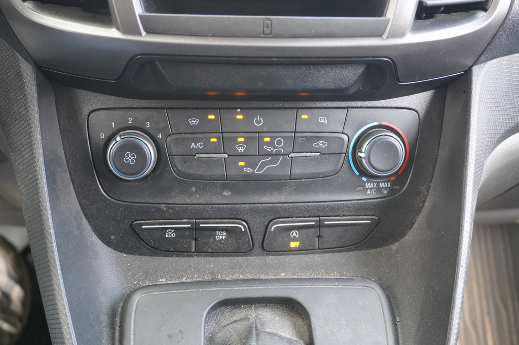 Ford Transit Connect 1.5 EcoBlue 100PK L2 Automaat EURO 6 - Airco - Navi - Camera - Trekhaak - ⬠11.900,- Excl. 8