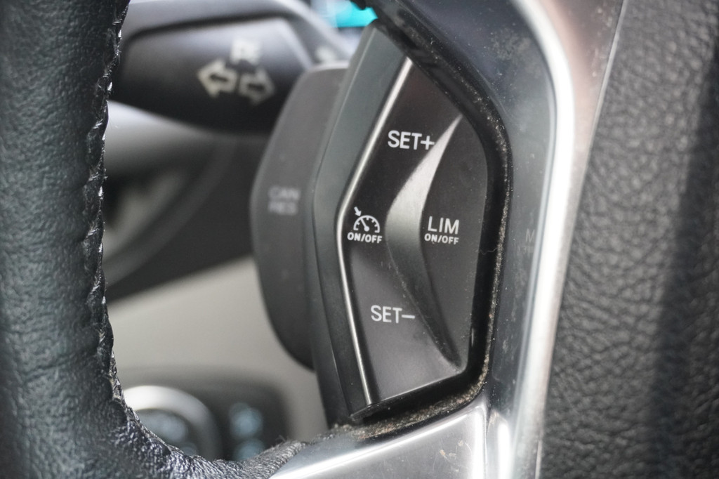 Ford Transit Connect 1.5 EcoBlue 100PK L2 EURO 6 - Airco - Cruise - PDC - â¬9.900,- Excl. 16