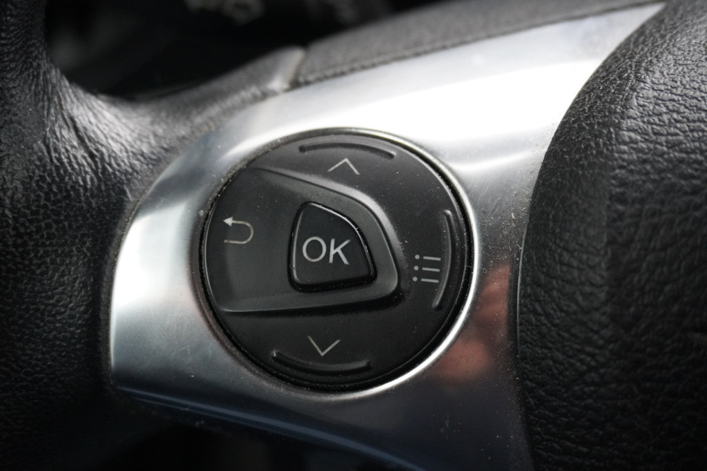 Ford Transit Connect 1.5 EcoBlue 100PK L2 EURO 6 - Airco - Cruise - Trekhaak - â¬10.900,- Excl. 13