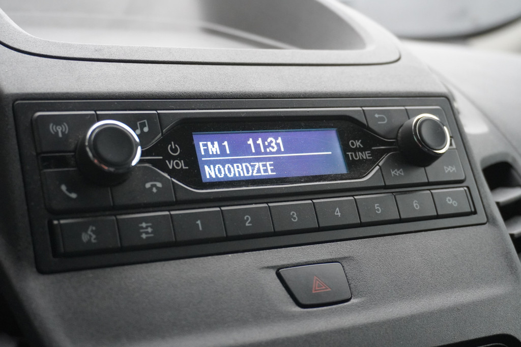 Ford Transit Connect 1.5 EcoBlue 100PK L2 EURO 6 - Airco - Cruise - Trekhaak - â¬10.900,- Excl. 9