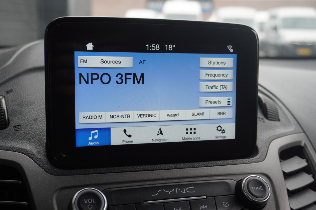 Ford Transit Connect 1.5 EcoBlue 100PK L2 EURO 6 - Airco - Navi - Cruise - Trekhaak - â¬10.900,- Excl. 13