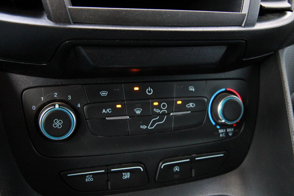 Ford Transit Connect 1.5 EcoBlue 100PK L2 Trend / Trekhaak / Imperiaal / 3 zits / Voorruit verwarming 18