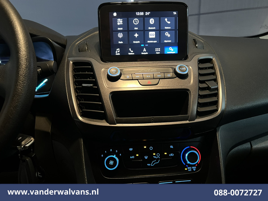 Ford Transit Connect 1.5 EcoBlue 101pk L2H1 Euro6 Airco | Camera | Navigatie | Trekhaak | 3-Zits | Parkeersensoren Verwarmde voorruit, Bijrijdersbank 16