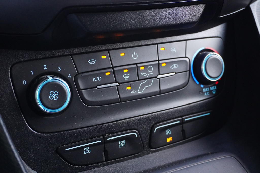 Ford Transit Connect 1.5 EcoBlue 120PK Automaat EURO 6 - Airco - Navi - Cruise - € 12.950,- Excl. 15