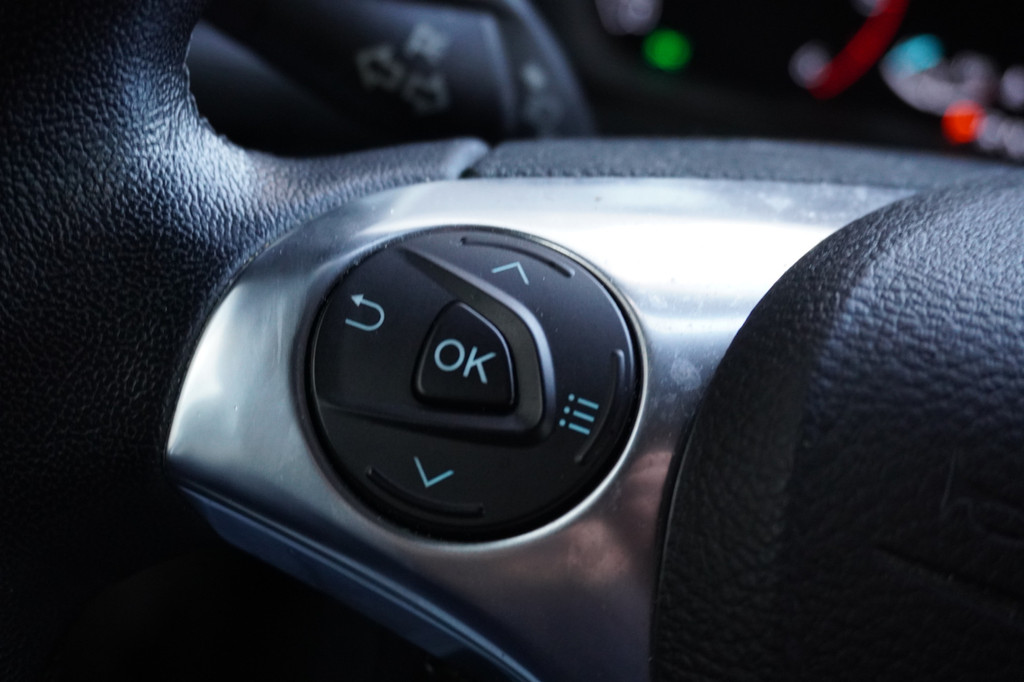 Ford Transit Connect 1.5 EcoBlue 120PK Automaat EURO 6 - Airco - Navi - Cruise - € 12.950,- Excl. 16