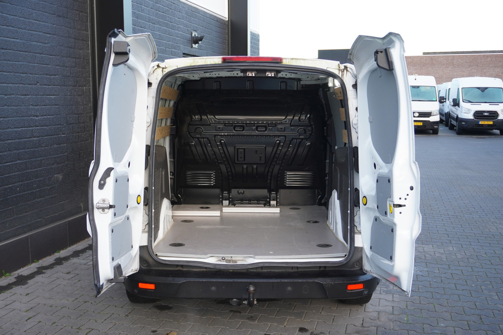 Ford Transit Connect 1.5 EcoBlue 120PK Automaat EURO 6 - Airco - Navi - Cruise - € 12.950,- Excl. 7