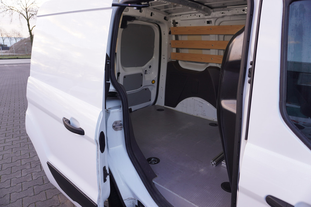 Ford Transit Connect 1.5 EcoBlue 120PK Automaat EURO 6 - Airco - Navi - Cruise - € 12.950,- Excl. 8