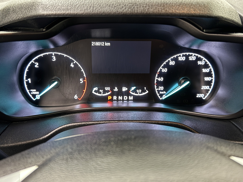 Ford Transit Connect 1.5 EcoBlue 120PK Automaat | Imperiaal | Navigatie | Camera | 3-Persoons | Betimmering 9