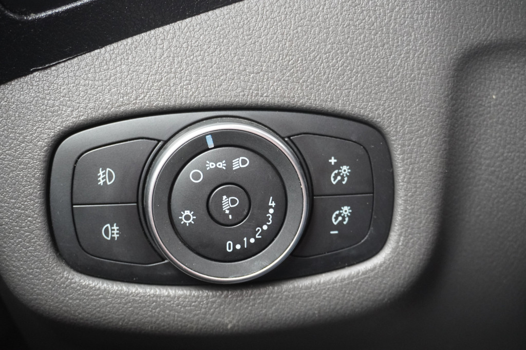 Ford Transit Connect 1.5 EcoBlue 120PK Automaat L2 EURO 6 - Airco - Navi - Cruise - Trekhaak - â¬12.900,- Excl. 20