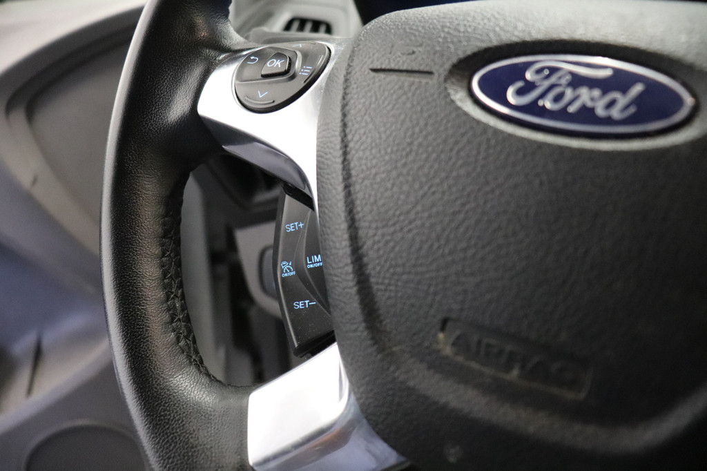 Ford Transit Connect 1.5 EcoBlue 120PK L2 Automaat - schakelt niet goed. - AC/Climate - Navi - Cruise - EURO 6 - ⬠7.950,- Excl. 15