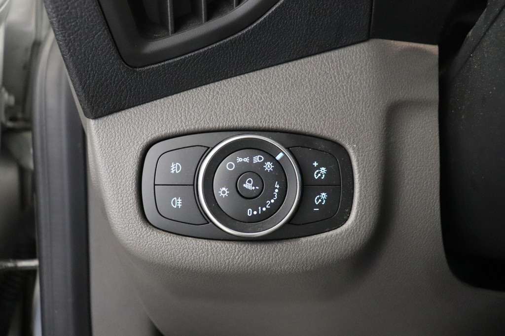 Ford Transit Connect 1.5 EcoBlue 120PK L2 Automaat - schakelt niet goed. - AC/Climate - Navi - Cruise - EURO 6 - ⬠7.950,- Excl. 20