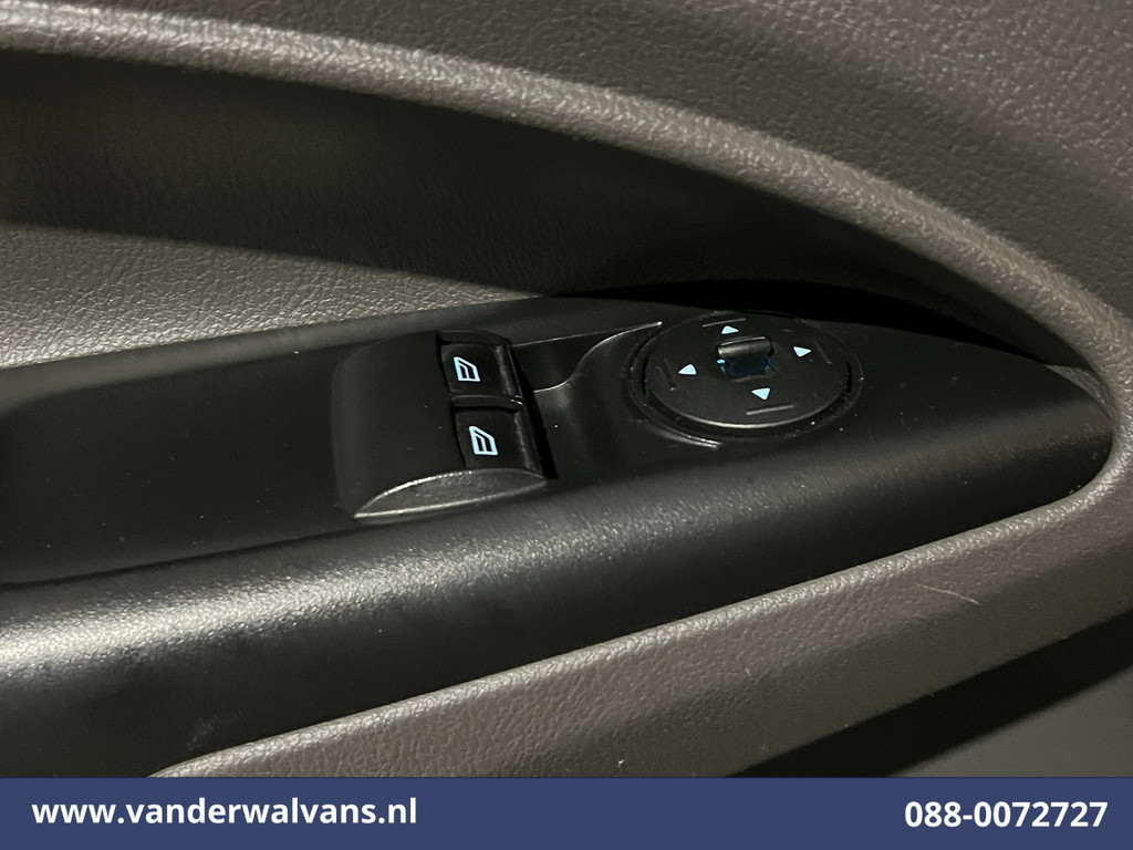 Ford Transit Connect 1.5 EcoBlue 120pk L2H1 Euro6 Airco | Camera | Navigatie | Verwarmde Voorruit Stoelverwarming, Parkeersensoren, 1500kg trekvermogen 19