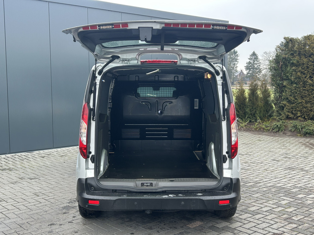Ford Transit Connect 1.5 EcoBlue E6 TREND / AUTOMAAT / L2H1 / 1e EIG. / ACHTERKLEP / CAMERA / AFN TREKHAAK / AIRCO / CRUISE / NAVI / APPLE CARPLAY 8