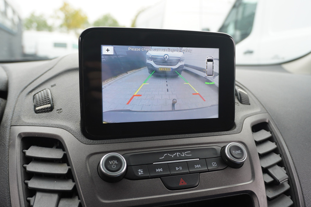 Ford Transit Connect 1.5 EcoBlue EURO 6 - Airco - Navi - PDC - â¬10.900,- Excl. 15