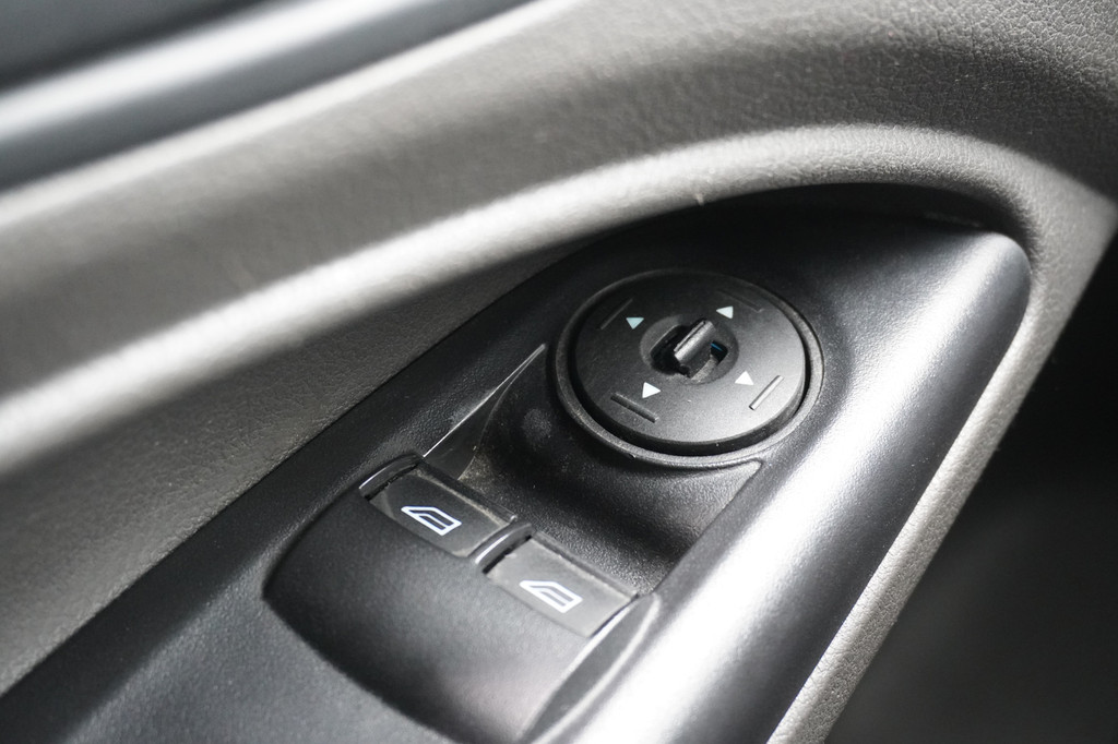 Ford Transit Connect 1.5 EcoBlue EURO 6 - Airco - Navi - PDC - â¬10.900,- Excl. 19