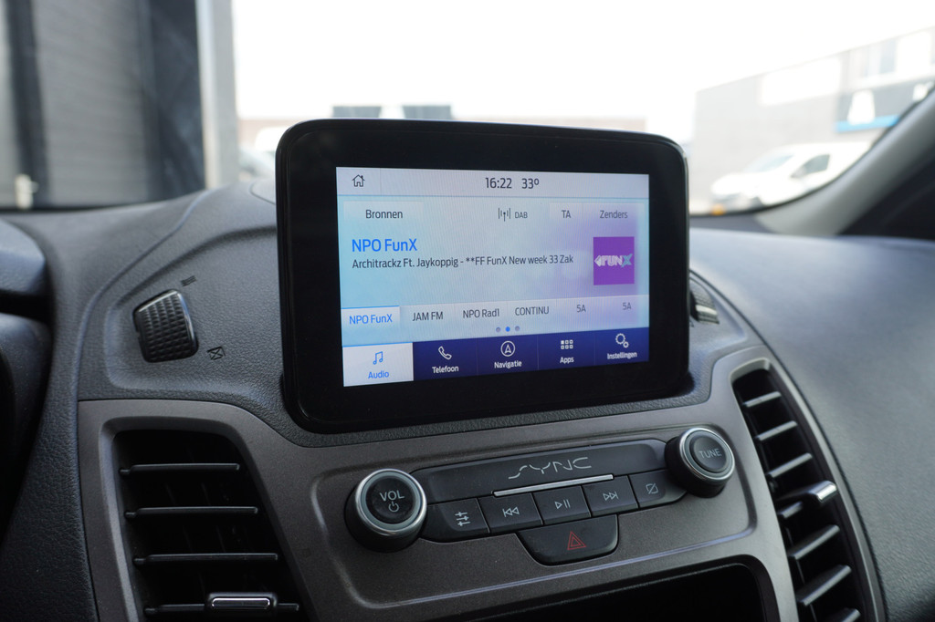 Ford Transit Connect 1.5 EcoBlue EURO 6 - Airco - Navi - Trekhaak - â¬9.499,- Excl. 12