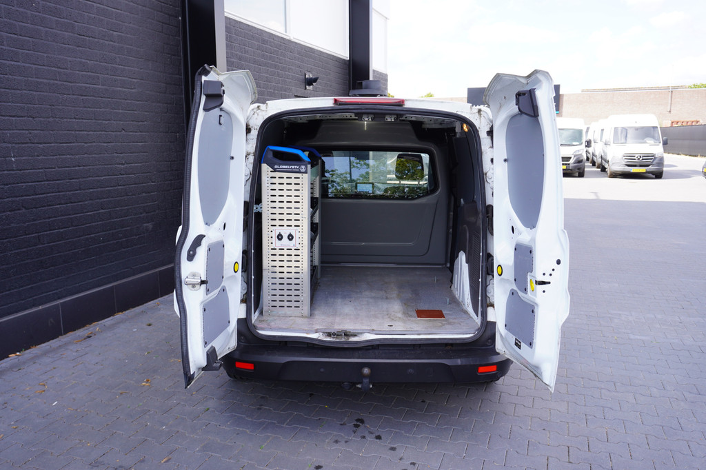 Ford Transit Connect 1.5 EcoBlue EURO 6 - Airco - Navi - Trekhaak - â¬9.499,- Excl. 8
