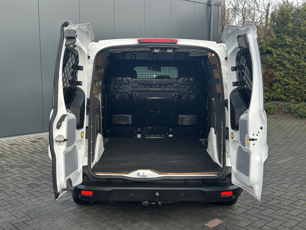 Ford Transit Connect 1.5 EcoBlue / L1H1 / 1e EIG. / 93.218 KM !! / TREKHAAK / AIRCO / CRUISE / NAVI / CAMERA / 3-ZITS / APPLE CARPLAY 8