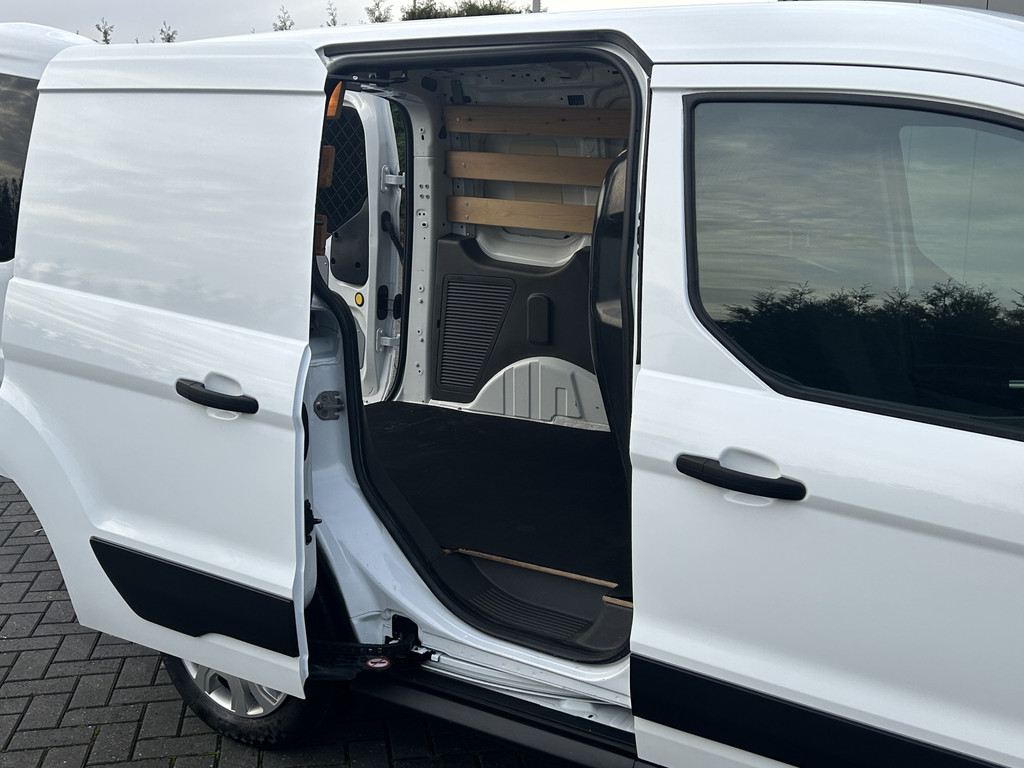 Ford Transit Connect 1.5 EcoBlue / L1H1 / 1e EIG. / 93.218 KM !! / TREKHAAK / AIRCO / CRUISE / NAVI / CAMERA / 3-ZITS / APPLE CARPLAY 9