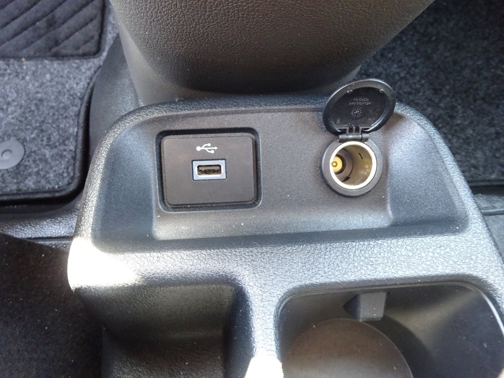 Ford Transit Connect 1.5 EcoBlue L1 Trend AIRCO SCHUIFDEUR PDC TREKHAAK 17