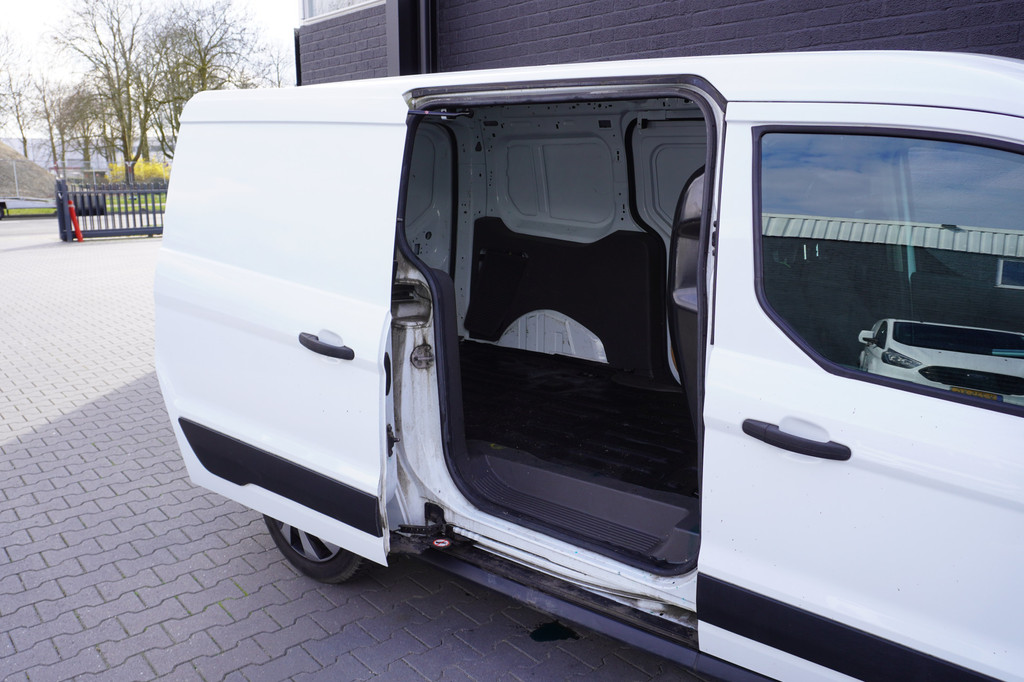 Ford Transit Connect 1.5 EcoBlue L2 EURO 6 - Airco - Cruise - Camera - € 12.499,- Excl. 10