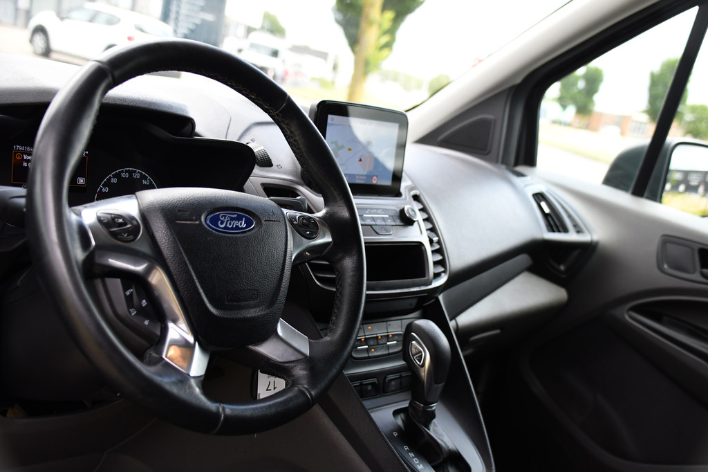 Ford Transit Connect 1.5 EcoBlue L2 Edition Camera, Cruise, Carplay, 100pk, Automaat, Sensoren, Trekhaak, Airco, Multimedia, Navi, Uniek! 2