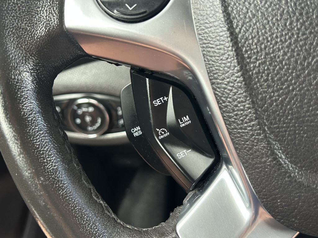 Ford Transit Connect 1.5 TDCI 101 PK / L2H1 / 1e EIG. / 96.004 KM !! / AIRCO / CRUISE / BLUETOOTH / 3-ZITS / TREKHAAK / INRICHTING 11