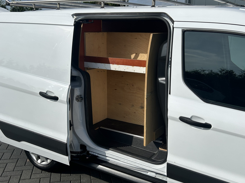 Ford Transit Connect 1.5 TDCI 101 PK / L2H1 / 1e EIG. / AIRCO / CRUISE / TREKHAAK / INRICHTING / IMPERIAAL 10