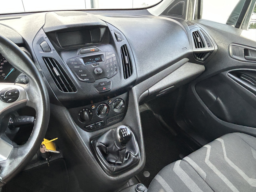 Ford Transit Connect 1.5 TDCI 101 PK / L2H1 / 1e EIG. / AIRCO / CRUISE / TREKHAAK / INRICHTING / IMPERIAAL 14