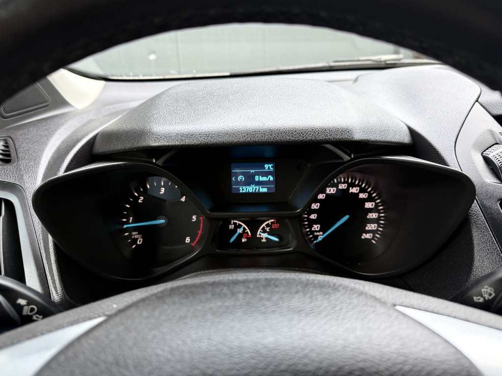 Ford Transit Connect 1.5 TDCI 101 PK / L2H1 / 1e EIG. / TREKHAAK / AIRCO / CRUISE / INRICHTING / 3-ZITS 11