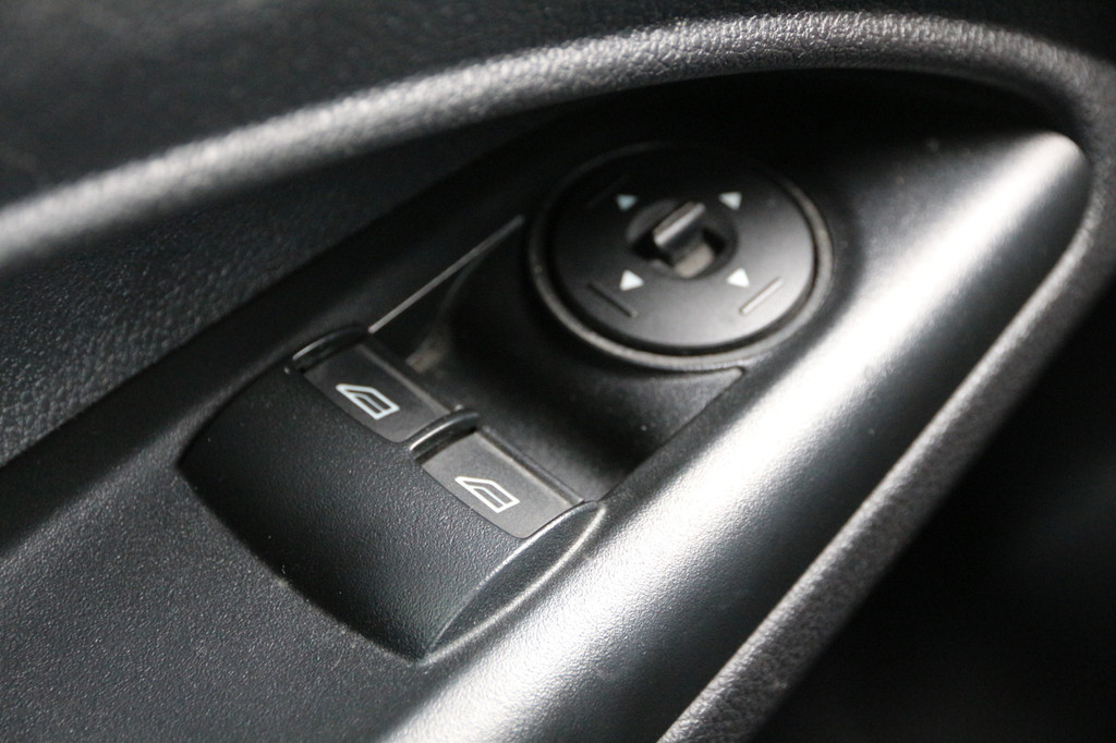 Ford Transit Connect 1.5 TDCI 75 | L1 | Orig. Navi | Camera | Cruise | Airco.. 16