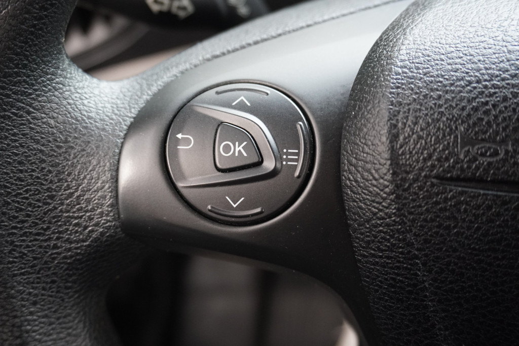 Ford Transit Connect 1.5 TDCI Automaat 100PK L2 EURO 6 - Airco - Trekhaak - PDC - â¬11.900,- Excl. 13