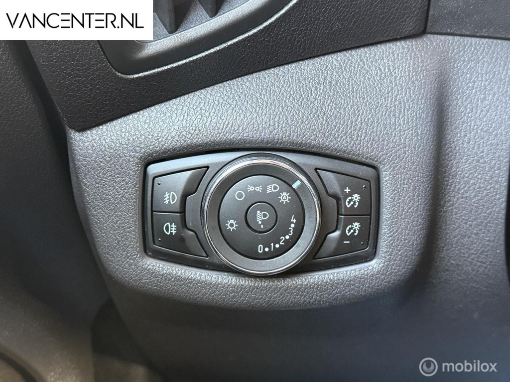 Ford Transit Connect 1.6 TDCI L1 Airco Trekhaak Zwart Bankje 9