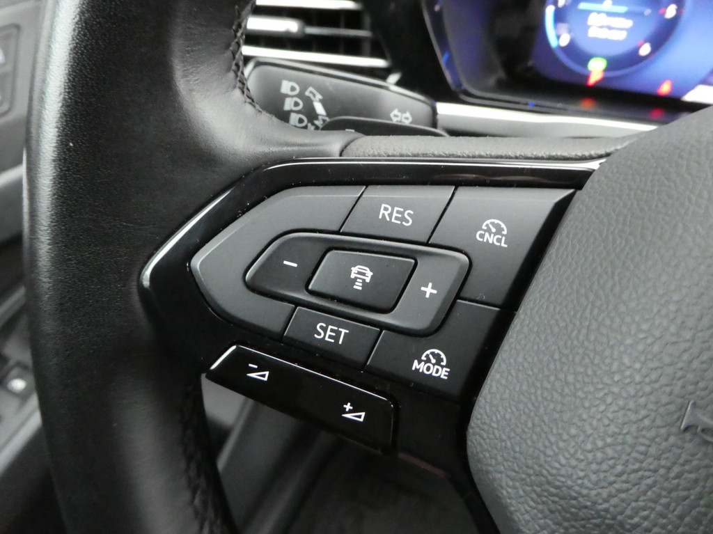 Ford Transit Connect 2.0 EcoBlue L2 Limited, Airco, Camera, Navigatie, LED, Xenon, PDC. 17