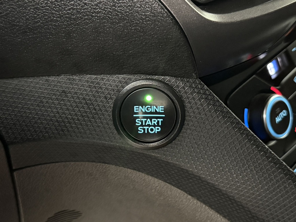 Ford Transit Connect Active Benzine | 3-Zits | Multimedia | Camera | Airco | Cruise | Betimmering 16