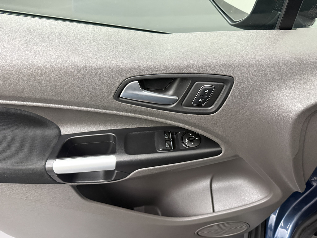 Ford Transit Connect Active Benzine | 3-Zits | Multimedia | Camera | Airco | Cruise | Betimmering 8
