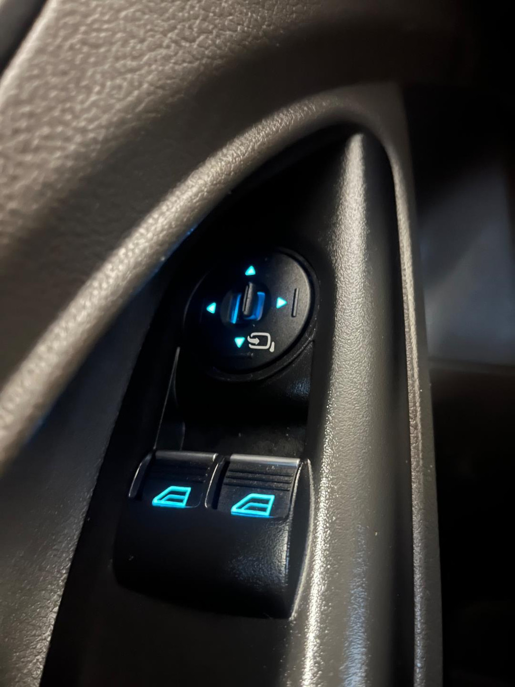 Ford Transit Connect Automaat Servicewagen 1.5 EcoBlue 100pk euro6 L1 Trend, Airco, Leder, Inrichting, Trekhaak, RIJKLAARPRIJS! 15